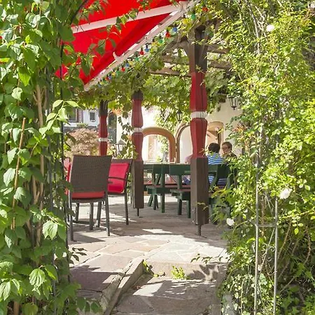 Starchenthof Apartment *