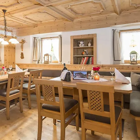Starchenthof Oberau