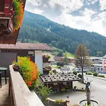 Starchenthof Apartment
